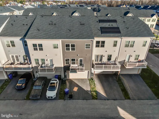 $300,000 | 149 Lyons Creek Drive, Laurel, MD 20708