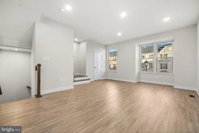 $300,000 | 149 Lyons Creek Drive, Laurel, MD 20708