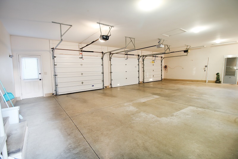 11256 West Gates Street Romeo, MI 48065 - Photo 26 of 35 50038547-25.JPG