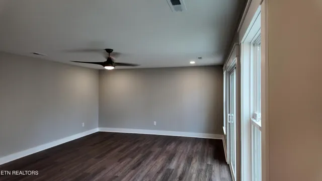 $749,900 | 301 Seminole Trace, Loudon, TN 37774