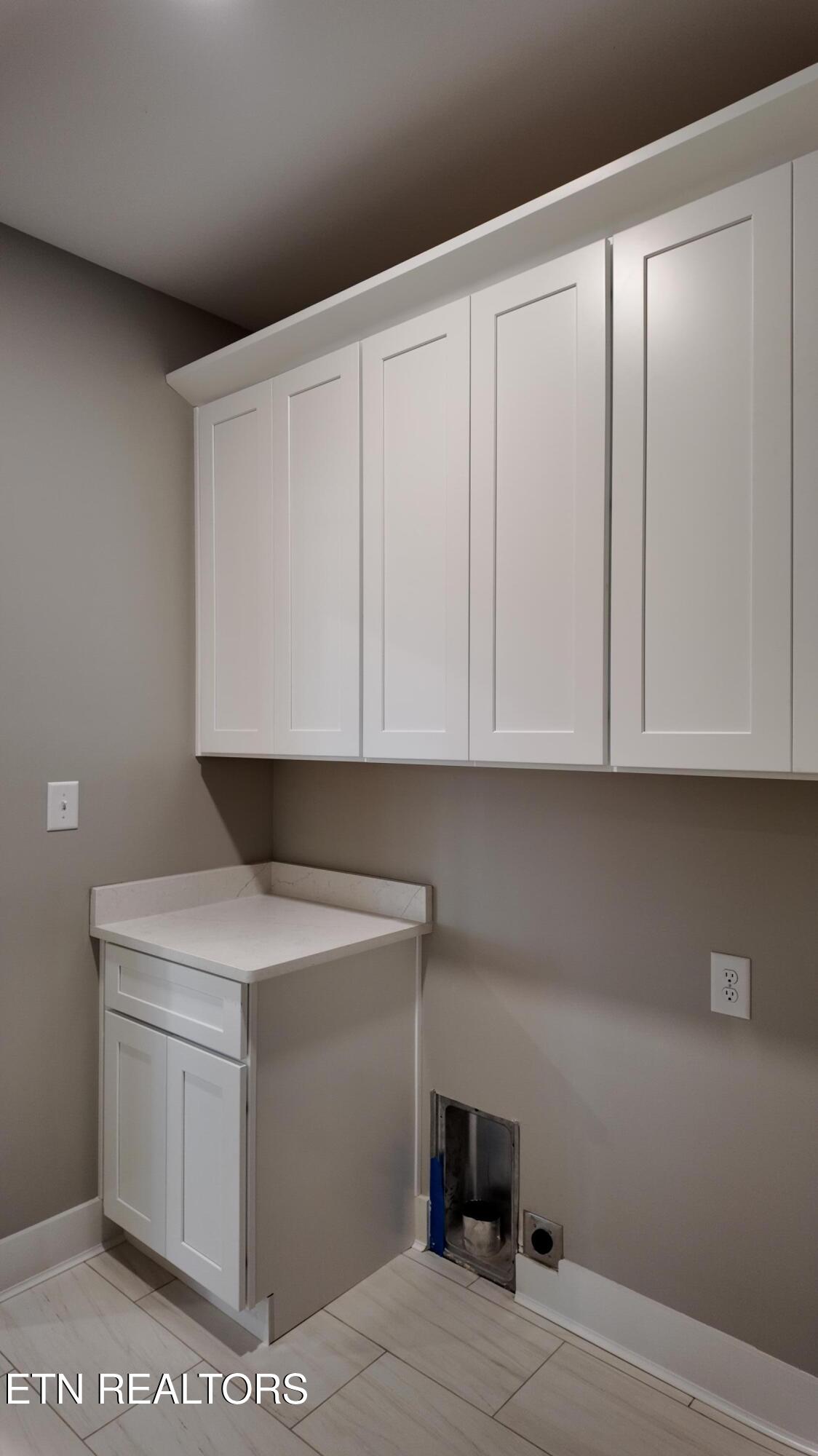 301 Seminole Trace Loudon, TN 37774 - Photo 39 of 48 DJI_20251206110737_0107_D