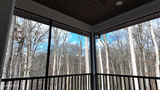 $749,900 | 301 Seminole Trace, Loudon, TN 37774