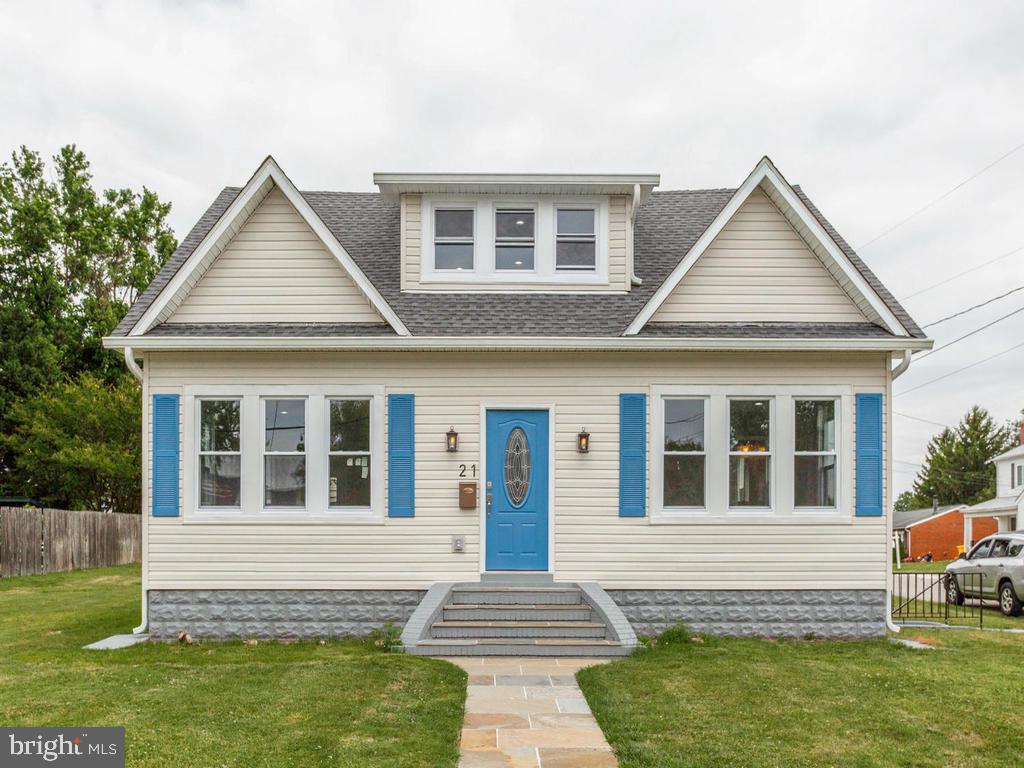 21 Homeland Road Pasadena, MD 21122 - Photo 1 of 41 Gallery Image 1