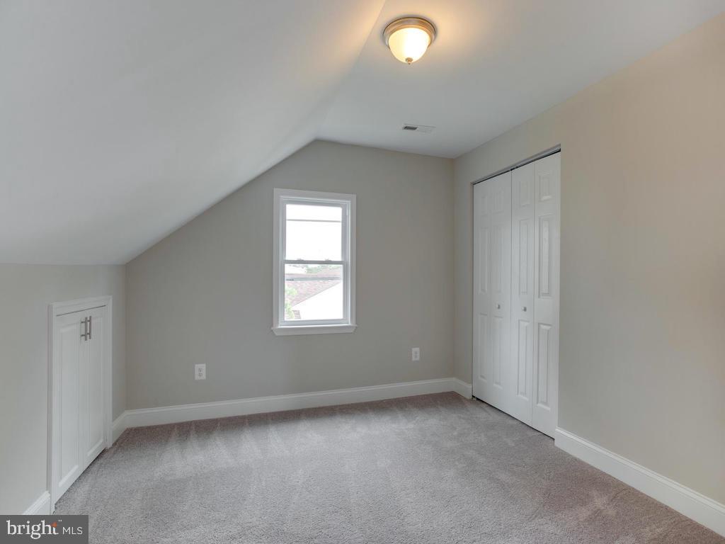 21 Homeland Road Pasadena, MD 21122 - Photo 31 of 41 Gallery Image 31