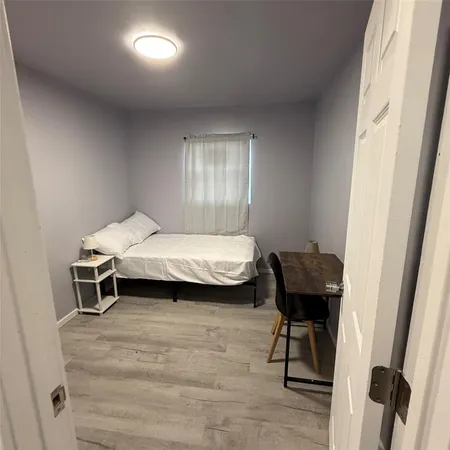 $3,200 | 1713 Willow Street, Grand Prairie, TX 75050