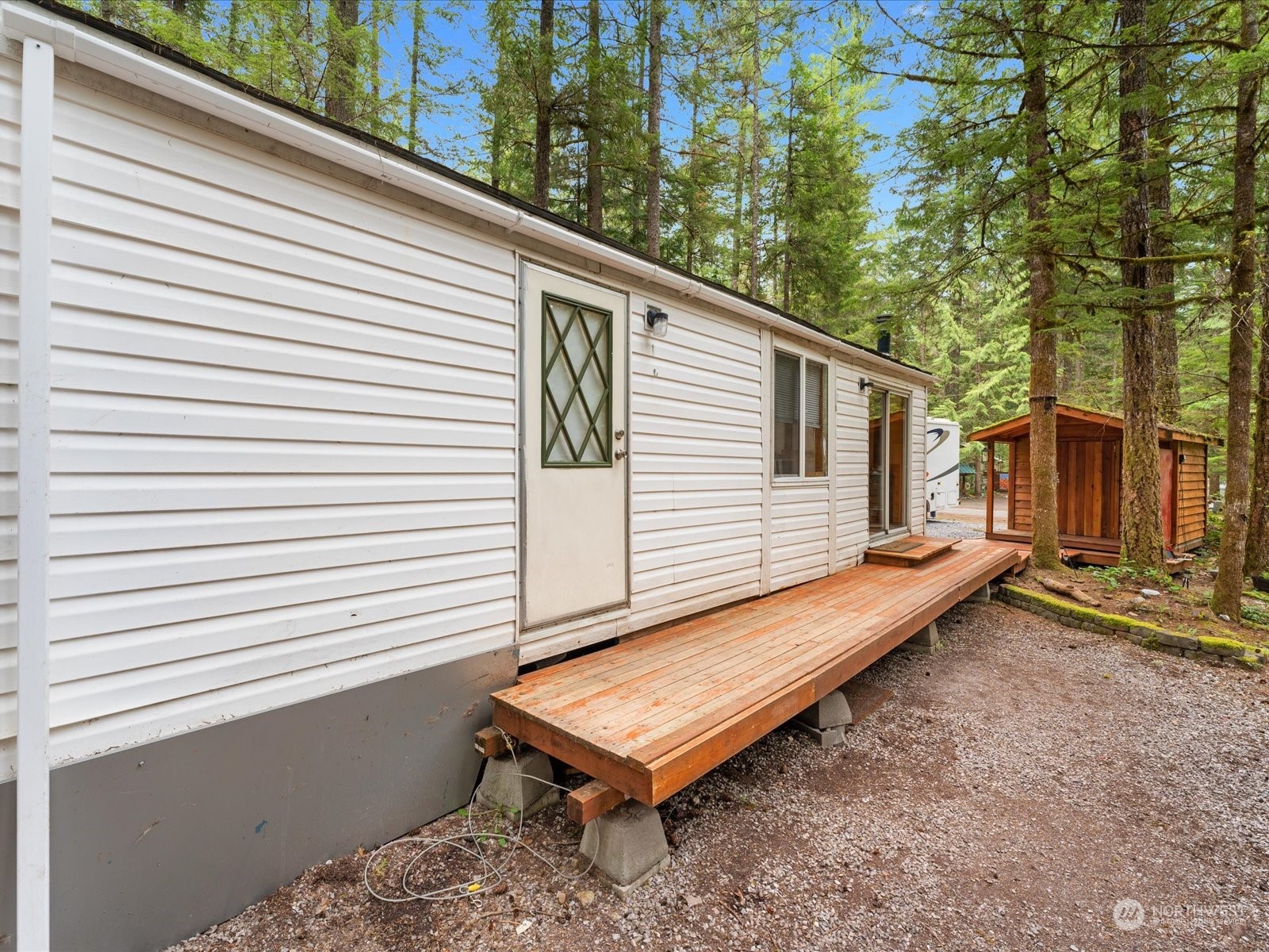 71-1 Goldrush Road Deming, WA 98244 - Photo 6 of 19 Gallery Image 6