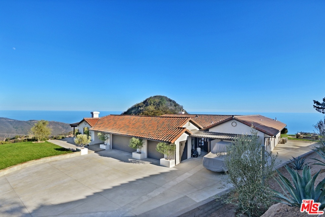 1409 Schueren Road Malibu, CA 90265 - Photo 18 of 19