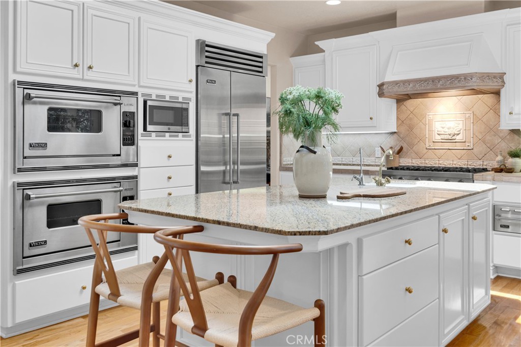 117 Frontier Way Templeton, CA 93465 - Photo 18 of 57 Kitchen