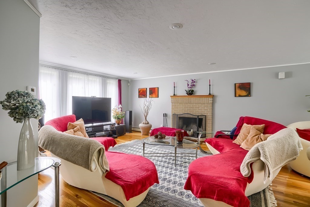 32 Parsonage Hill Road Haverhill, MA 01832 - Photo 3 of 41 Gallery Image 3