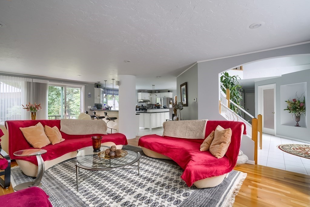 32 Parsonage Hill Road Haverhill, MA 01832 - Photo 5 of 41 Gallery Image 5