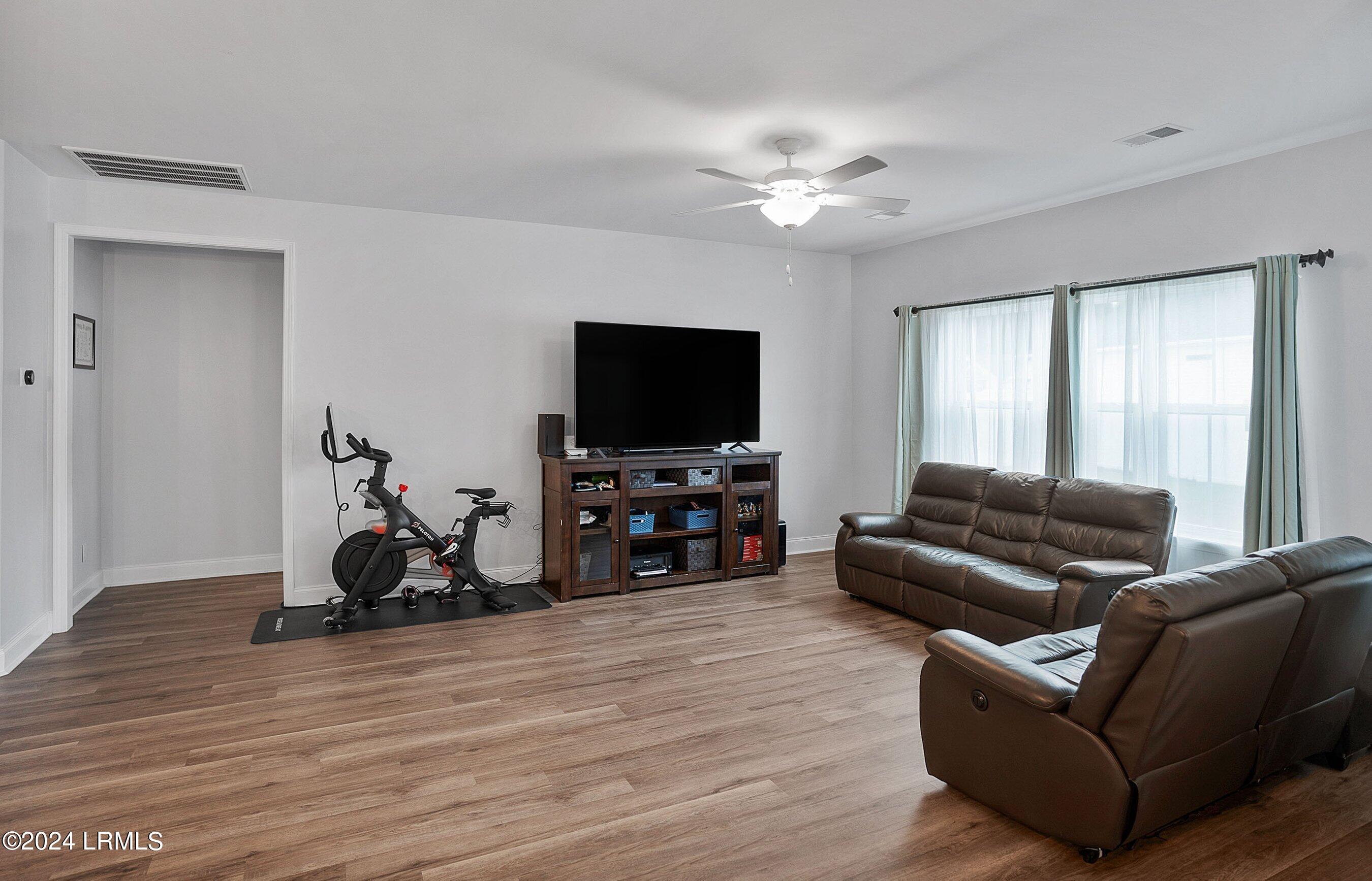 61 Monument Street Ridgeland, SC 29936 - Photo 12 of 32 DSC07391-45-1.jpg-SMALL