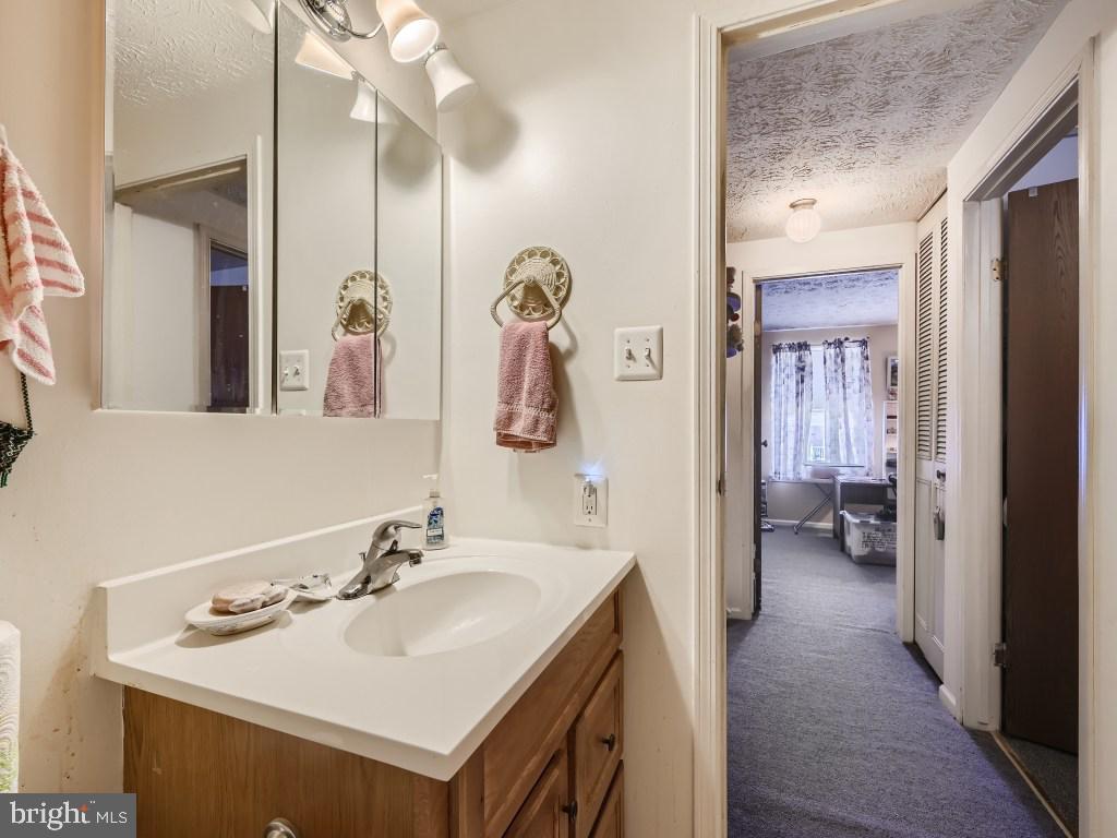 107 Sandhill Road Essex, MD 21221 - Photo 19 of 27