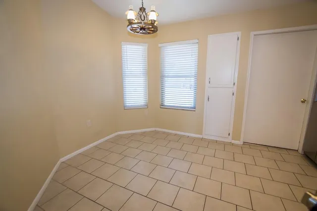 $1,500 | 4864 Loma Loop, Sierra Vista, AZ 85635