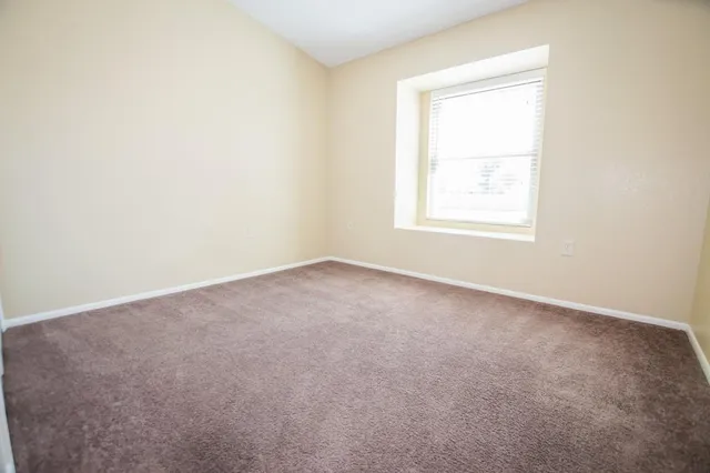 $1,500 | 4864 Loma Loop, Sierra Vista, AZ 85635