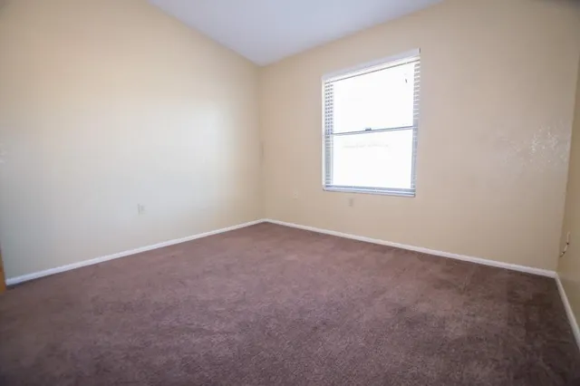 $1,500 | 4864 Loma Loop, Sierra Vista, AZ 85635