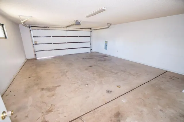 $1,500 | 4864 Loma Loop, Sierra Vista, AZ 85635