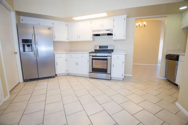 $1,500 | 4864 Loma Loop, Sierra Vista, AZ 85635