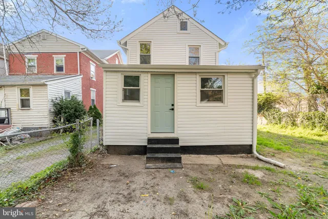 $225,000 | 4 Walnut Street, Salem, NJ 08079