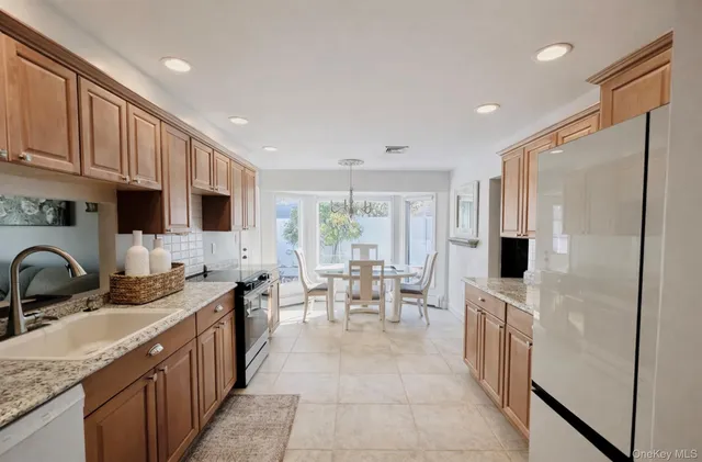 $879,000 | 155 Alexander Avenue, Nesconset, NY 11767