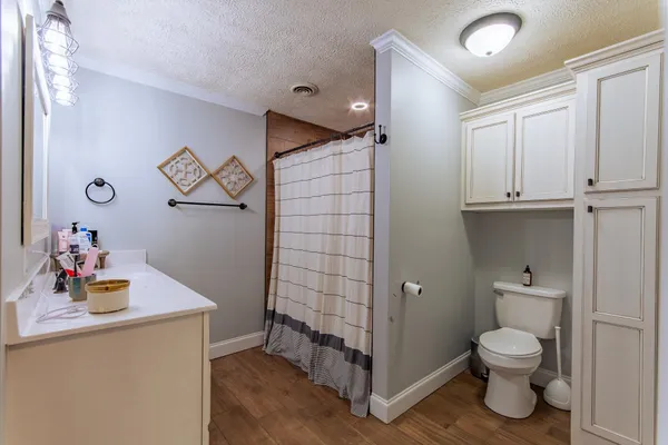 $369,000 | 180 Horner Drive, Selmer, TN 38375