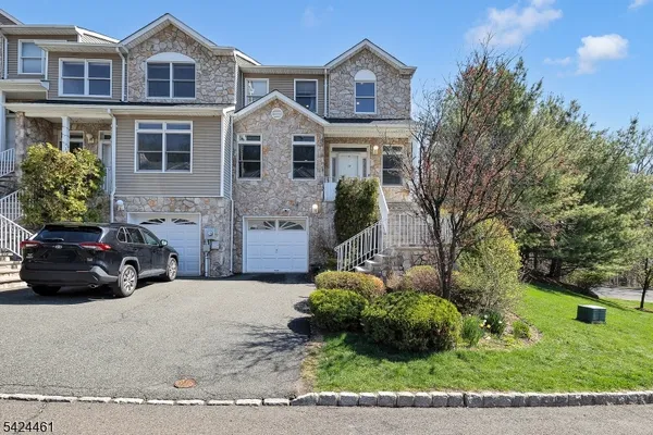 $675,002 | 39 Autumn Ridge Road, Morris Plains, NJ 07950