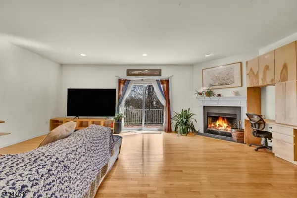 $675,002 | 39 Autumn Ridge Road, Morris Plains, NJ 07950