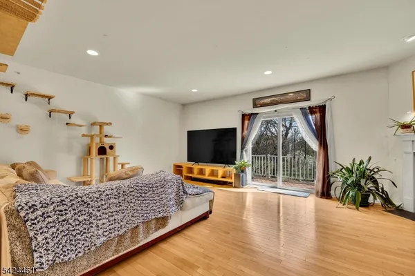 $675,002 | 39 Autumn Ridge Road, Morris Plains, NJ 07950