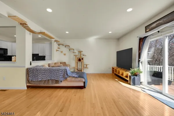 $675,002 | 39 Autumn Ridge Road, Morris Plains, NJ 07950