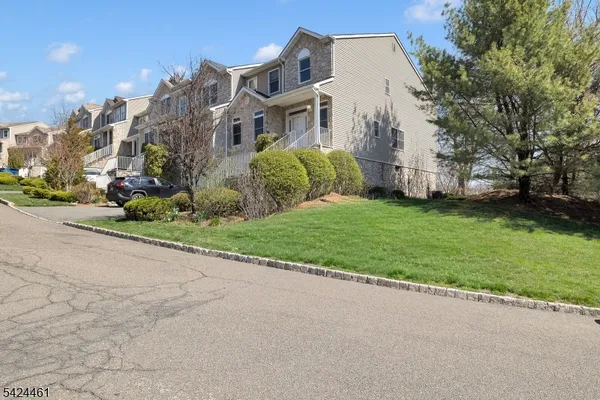 $675,002 | 39 Autumn Ridge Road, Morris Plains, NJ 07950