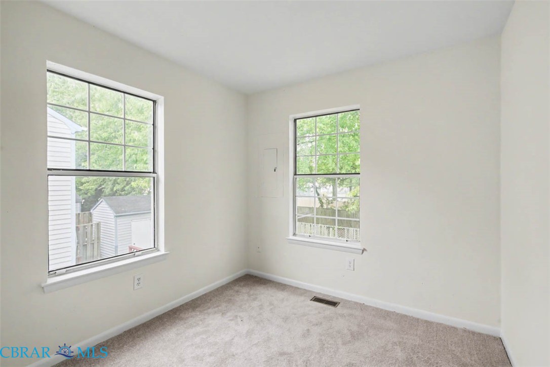 28 Bayview Court Hampton, VA 23664 - Photo 34 of 37