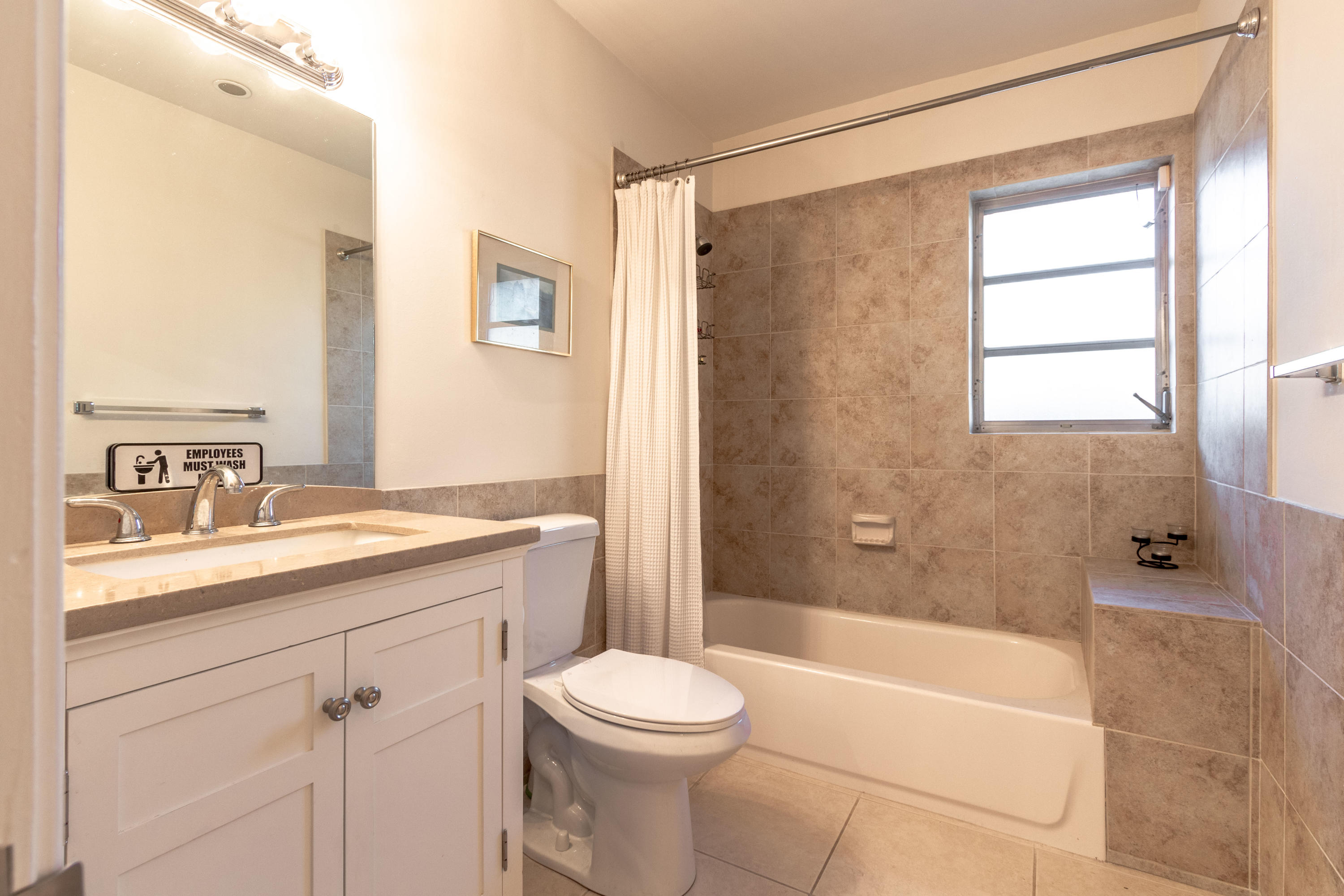1332 Southwest 12th Terrace Boca Raton, FL 33486 - Photo 16 of 32 2nd Bath