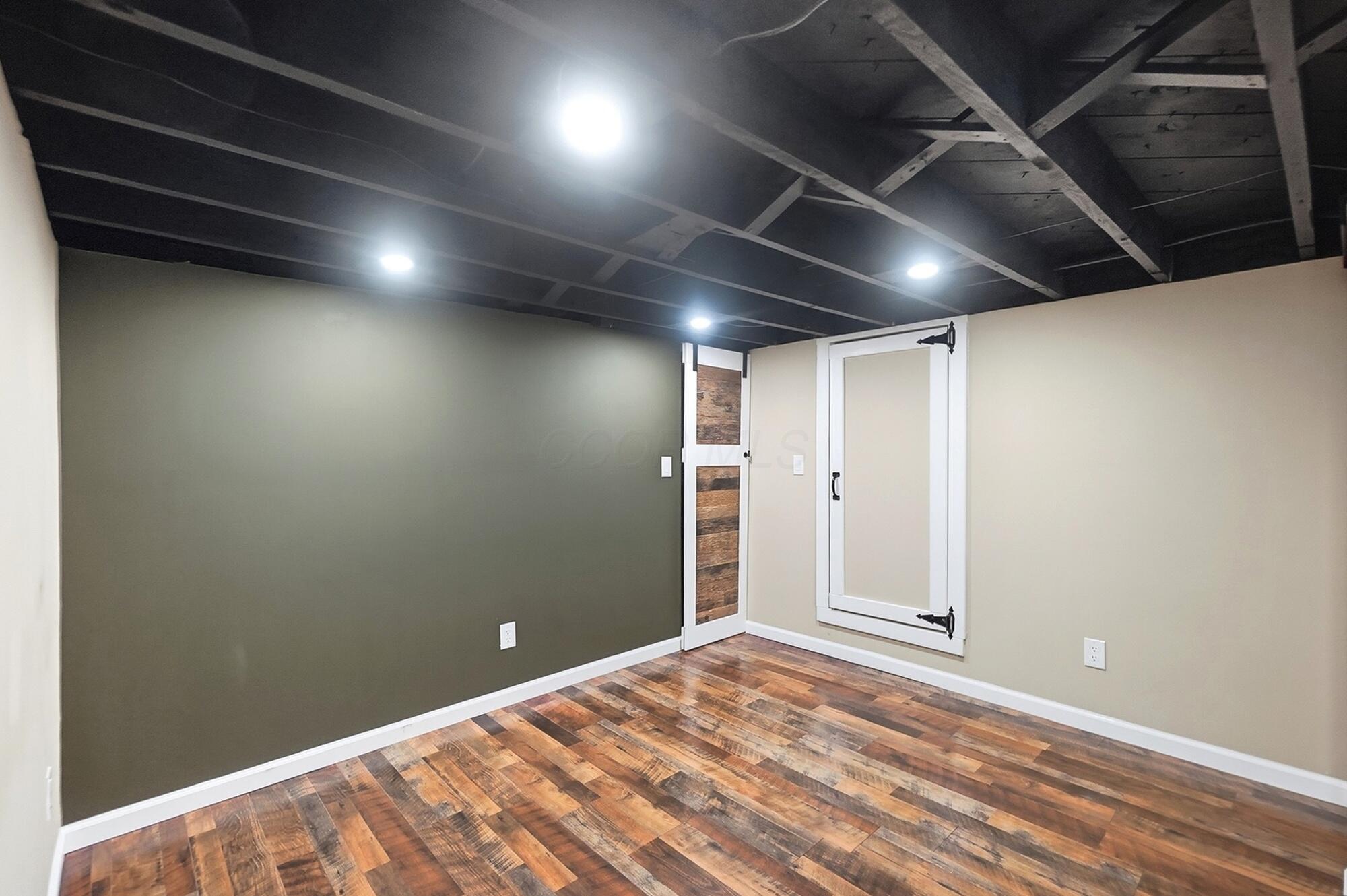 1404 Meadow Road Columbus, OH 43212 - Photo 33 of 55 199