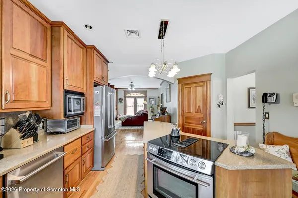 $610,000 | 103 Meadow Creek Road, Clarks Summit, PA 18411
