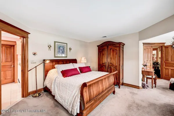 $610,000 | 103 Meadow Creek Road, Clarks Summit, PA 18411