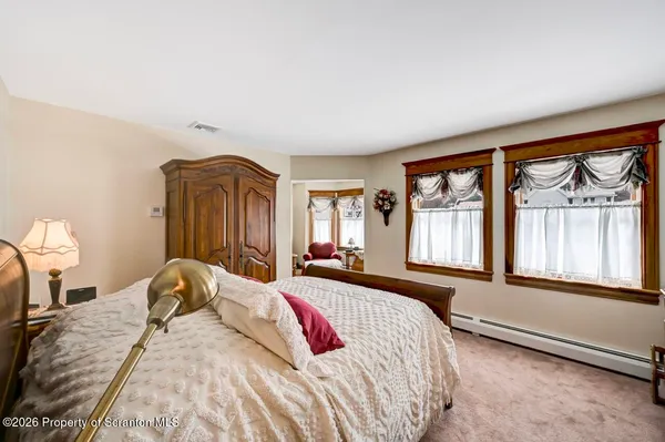 $610,000 | 103 Meadow Creek Road, Clarks Summit, PA 18411