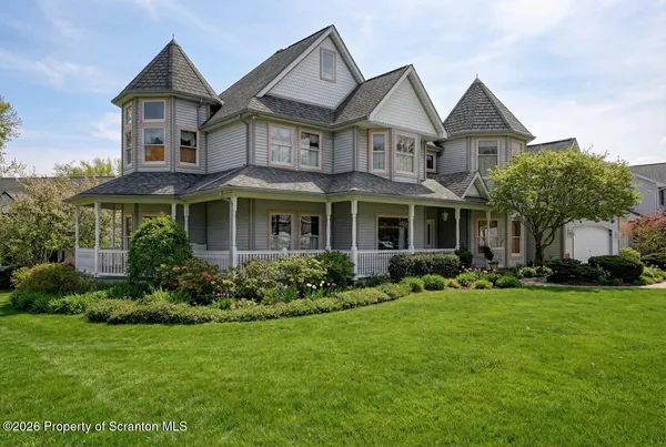 $610,000 | 103 Meadow Creek Road, Clarks Summit, PA 18411