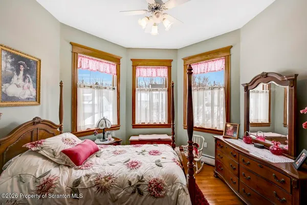 $610,000 | 103 Meadow Creek Road, Clarks Summit, PA 18411