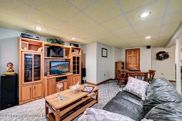$610,000 | 103 Meadow Creek Road, Clarks Summit, PA 18411