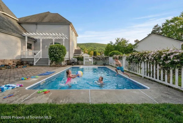 $610,000 | 103 Meadow Creek Road, Clarks Summit, PA 18411