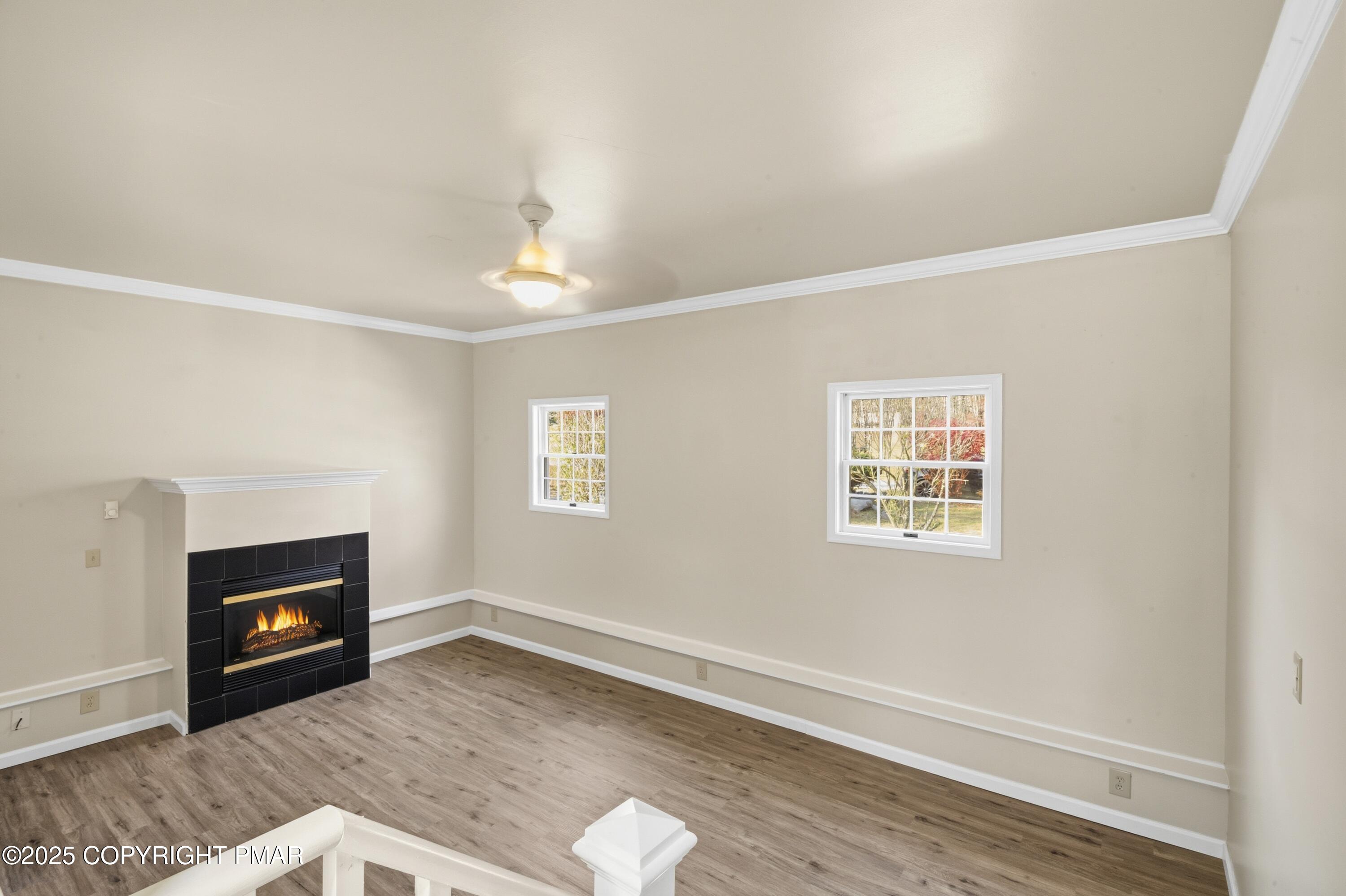 1222 Rural Court Stroudsburg, PA 18360 - Photo 11 of 42 Family room