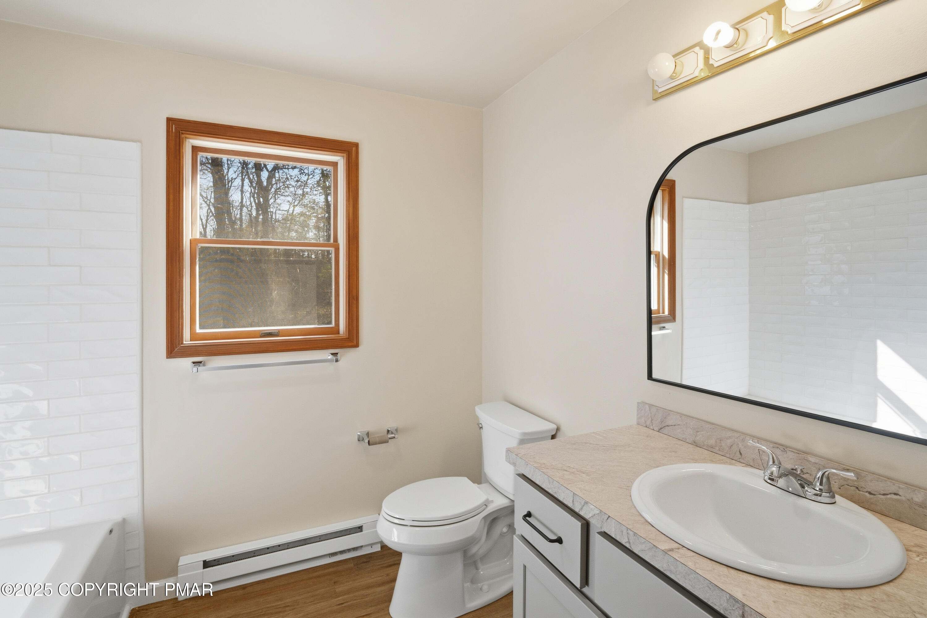 1222 Rural Court Stroudsburg, PA 18360 - Photo 31 of 42 Hall bath