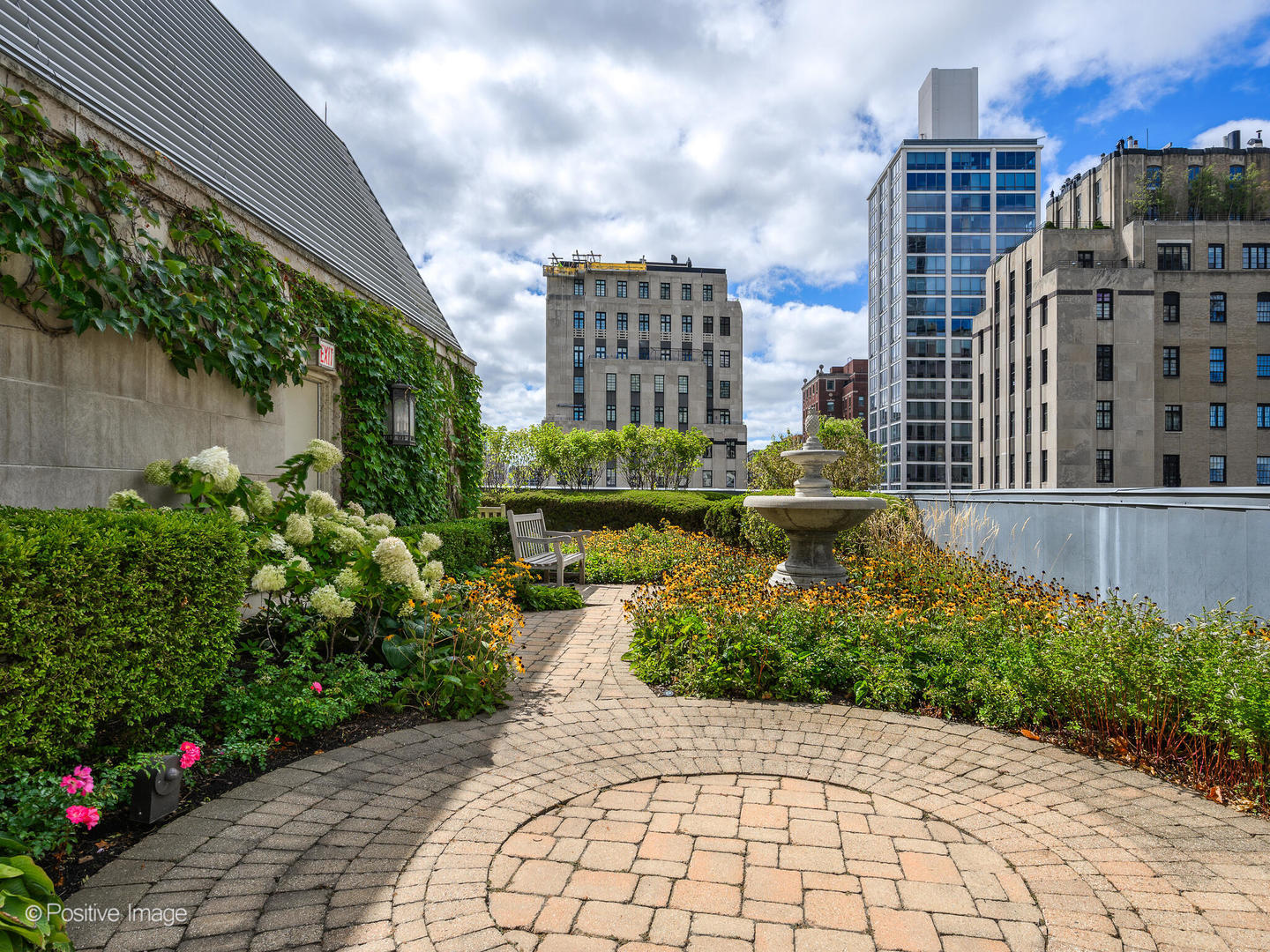 65 East Goethe Street, Unit 8N Chicago, IL 60610 - Photo 46 of 53 a view of a building