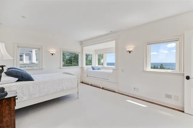 $4,998,000 | 15 Atlantic Avenue, North Hampton, NH 03862