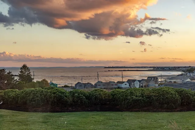 $4,998,000 | 15 Atlantic Avenue, North Hampton, NH 03862