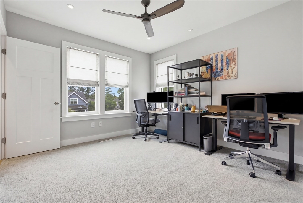 15 George Street Reading, MA 01867 - Photo 20 of 41