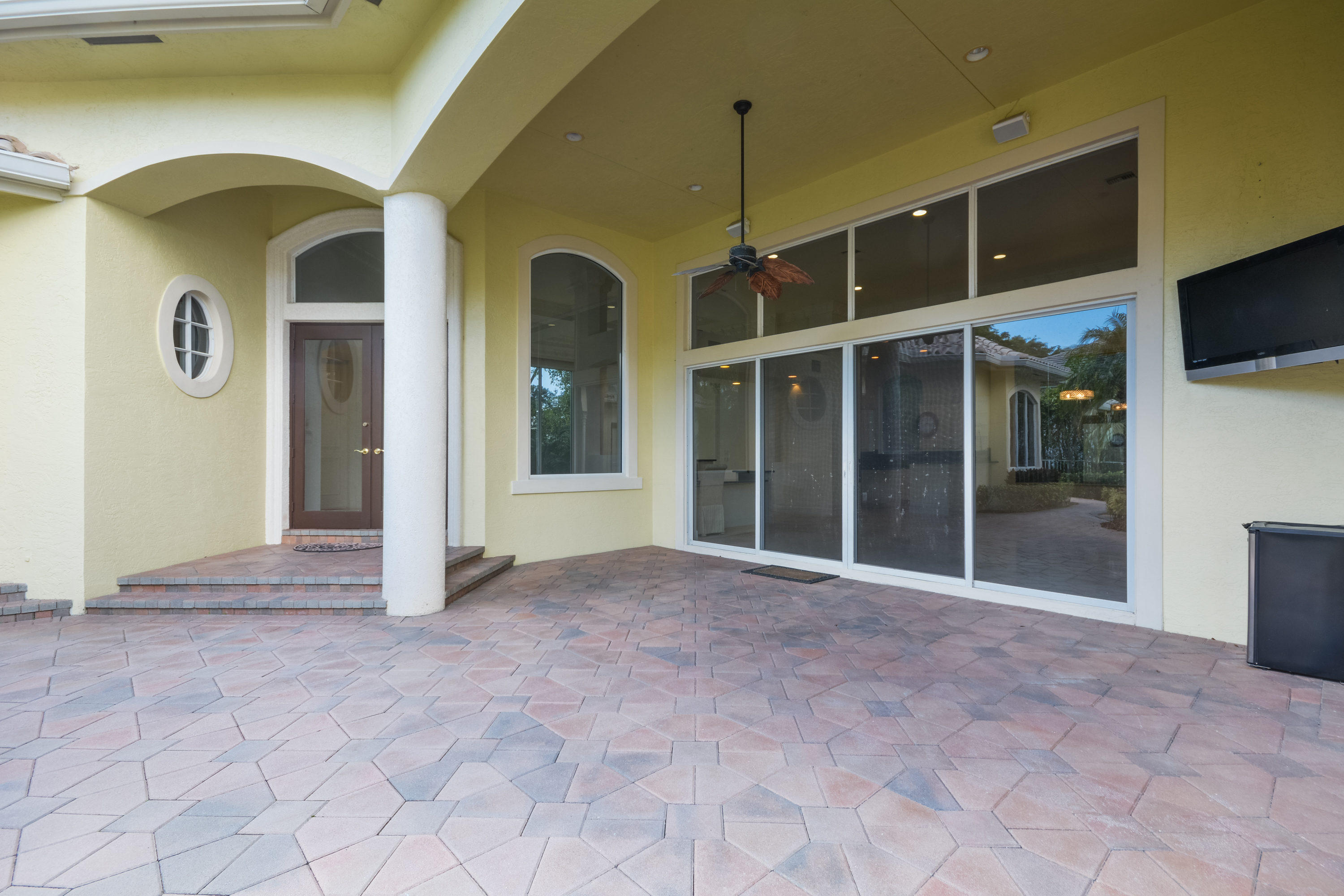 3786 Northwest 52nd Street Boca Raton, FL 33496 - Photo 8 of 32 Patio
