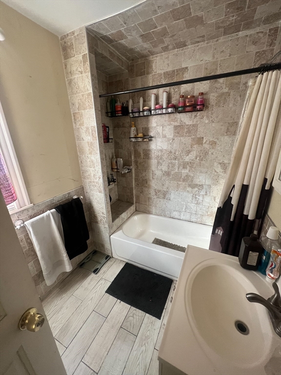 88 Draper Street Boston, MA 02122 - Photo 16 of 36 Gallery Image 16