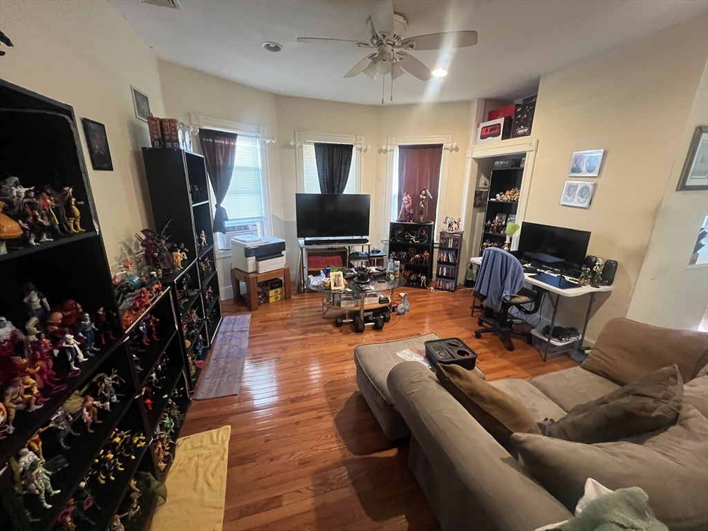 88 Draper Street Boston, MA 02122 - Photo 18 of 36 Gallery Image 18