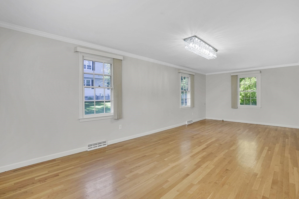990 Frank Smith Road Longmeadow, MA 01106 - Photo 14 of 42