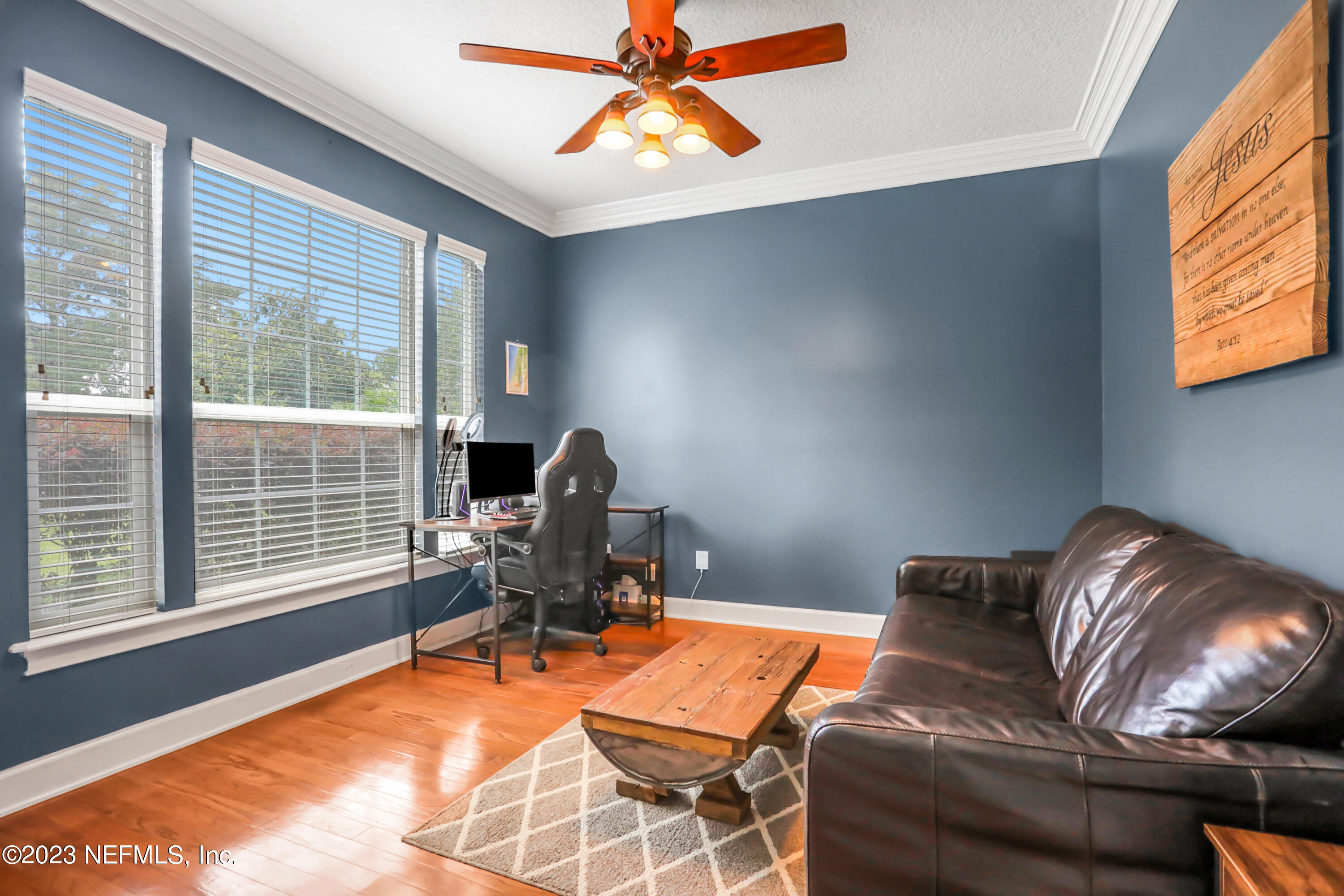 212 Twining Trace St. Johns, FL 32259 - Photo 5 of 60 a room with furniture and a window